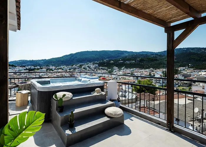 Lithos Suites, Premium Κey Collection