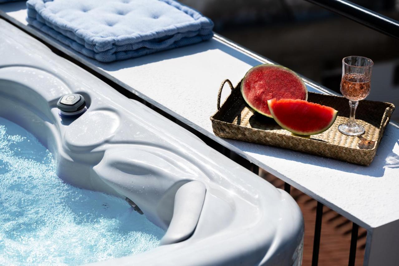 Lithos Suites, Premium κey Collection Apartment Skiathos Town